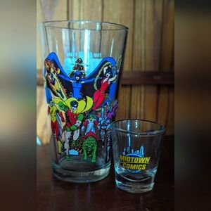 Teen Titans Pint‎ Glass + Bonus shot glass
